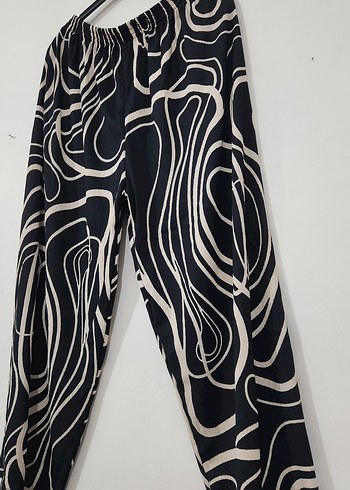 Zebra Desenli Salaş Kadın Pantolon - Görsel 4