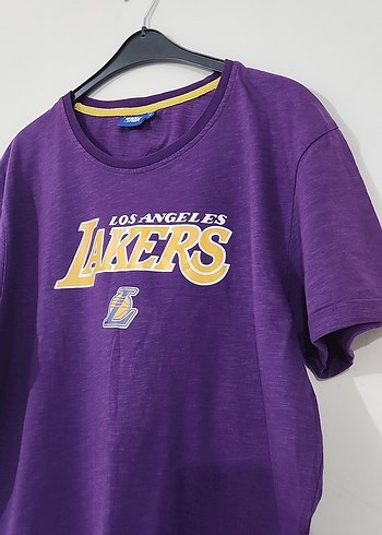 Mor Los Angeles Lakers Baskılı Erkek Tişört - Görsel 3
