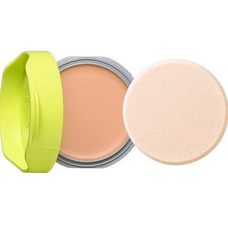  Beden Shiseido HydroBB Compact for Sports (Refill + Case)
