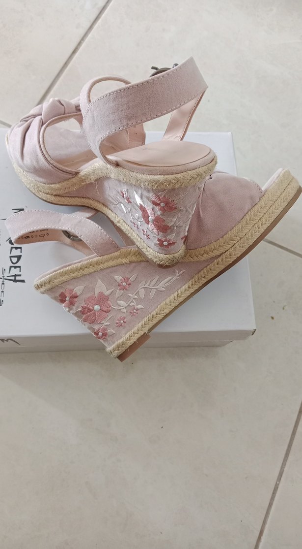 Bej Süet Topuklu Kadın Sandalet - Görsel 3