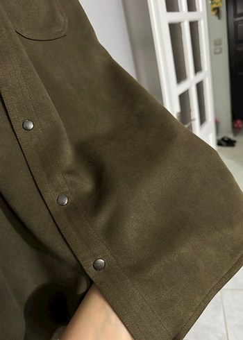 Düğmeli Kahverengi Süet Erkek Gömlek - Görsel 2