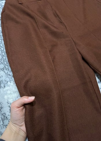 Kadın Kahverengi Düğmeli Kumaş Pantolon - Görsel 2