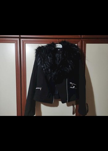 Kürklü Siyah Gotik Mini Ceket