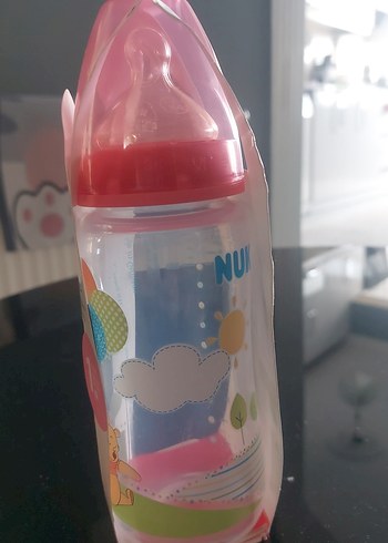 NUK First Choice Pembe Bebek Biberonu - Görsel 2