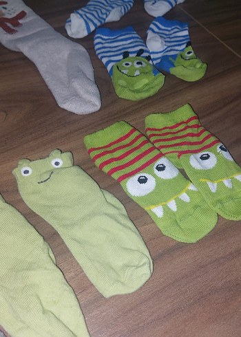 Çocuk Çorapları Çok Renkli Desensiz resimdeki set - Görsel 3