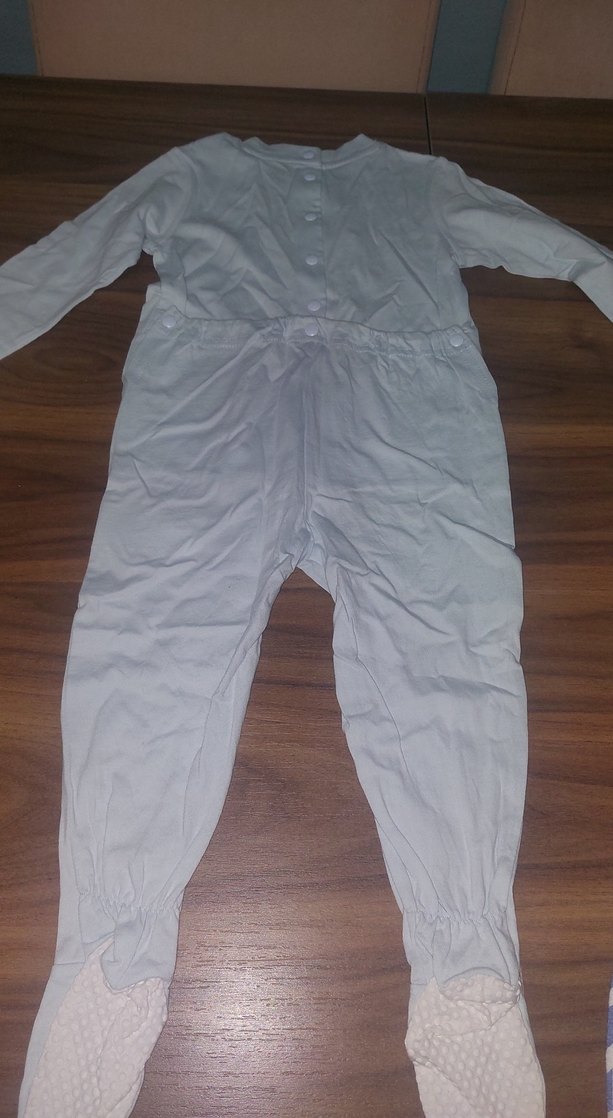 Bebek Erkek Beyaz Uzun Kollu Hastane Tulumu - Görsel 4