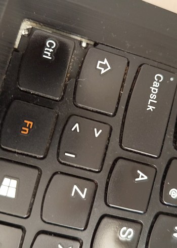 Gri Renkli Laptop - Görsel 7