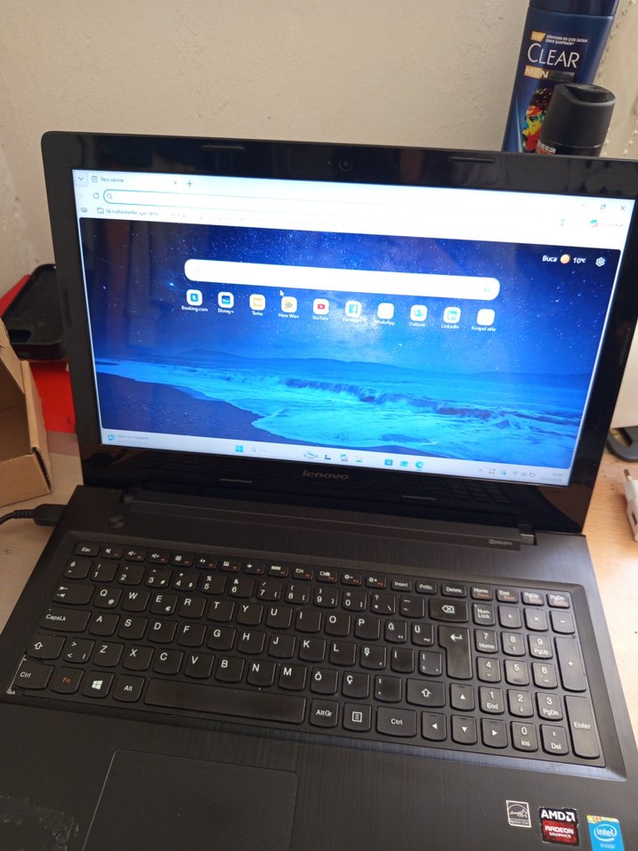 Gri Renkli Laptop - Görsel 2