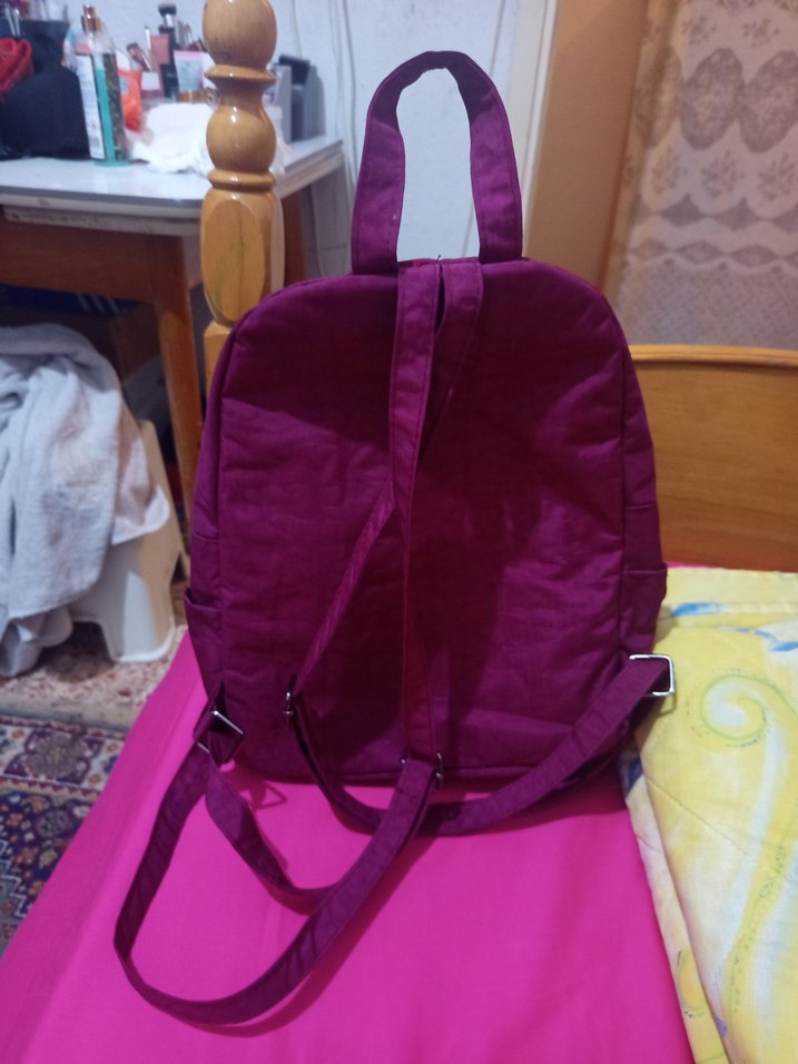 Mor Fermuarlı Kadın Sırt Çantası - Görsel 3