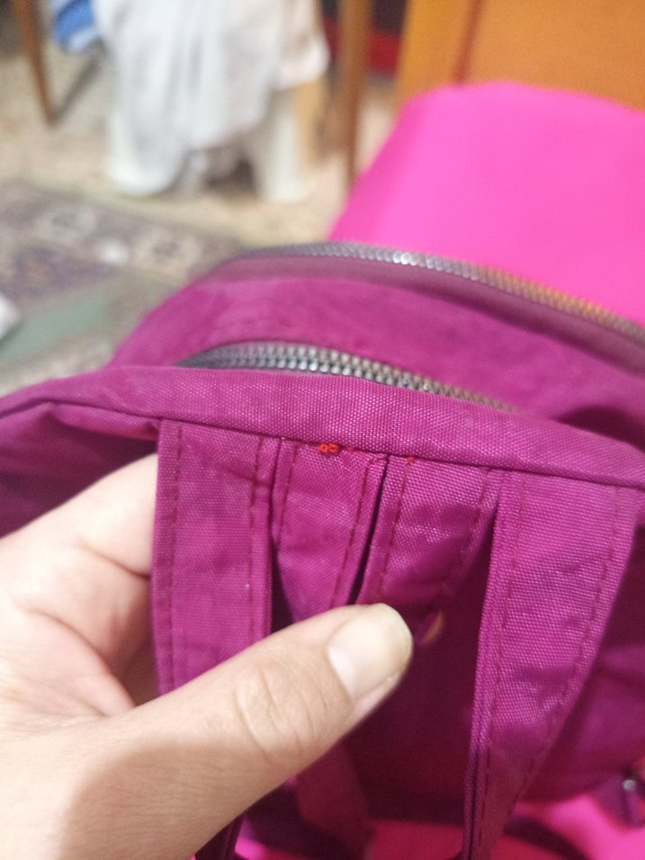 Mor Fermuarlı Kadın Sırt Çantası - Görsel 2