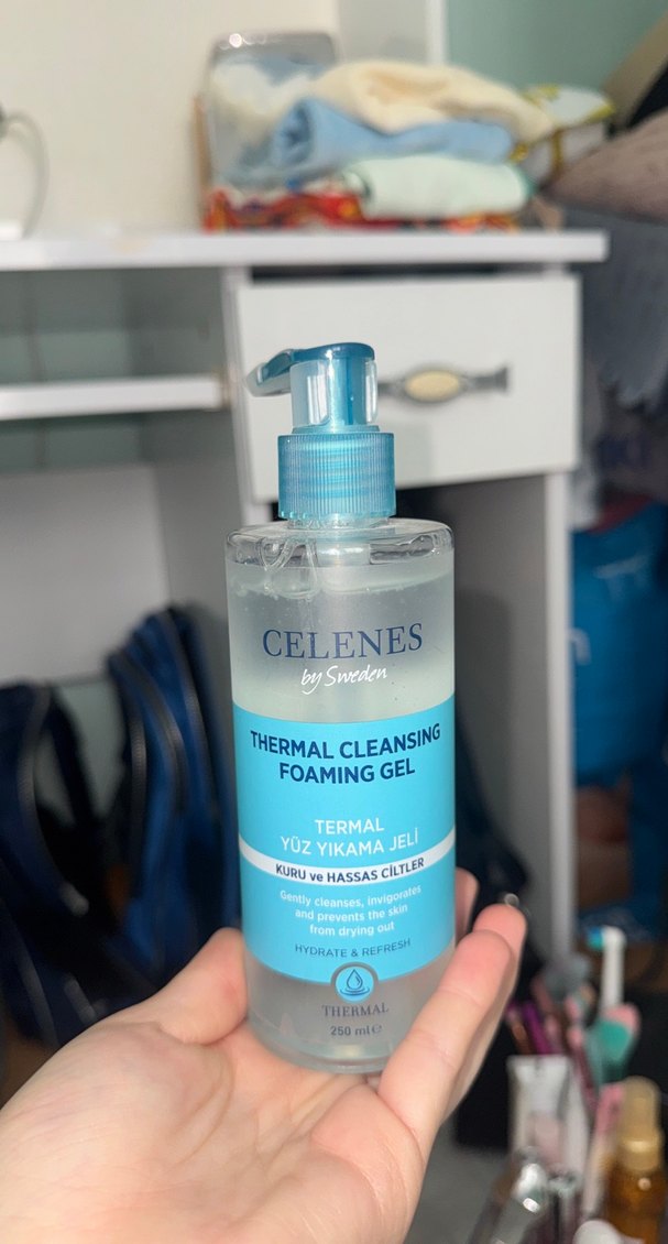 Celenes kuru ve hassas ciltler için yüz yıkama jeli - Görsel 3