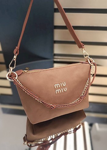 Beden Miu miu Zincir Detaylı Kadın Çanta