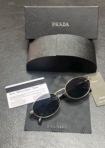 Beden Prada Siyah orj Kutu Set Halinde