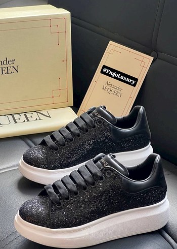 38 Beden Mcquen Siyah Simli Stiletto Topuklu Spor Ayakkabı