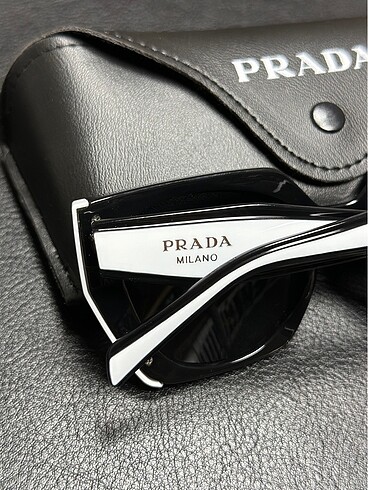 PRADA GÜNEŞ GÖZLÜK