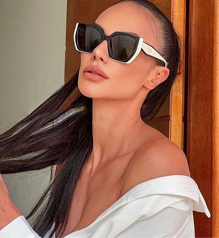 PRADA GÖZLÜK