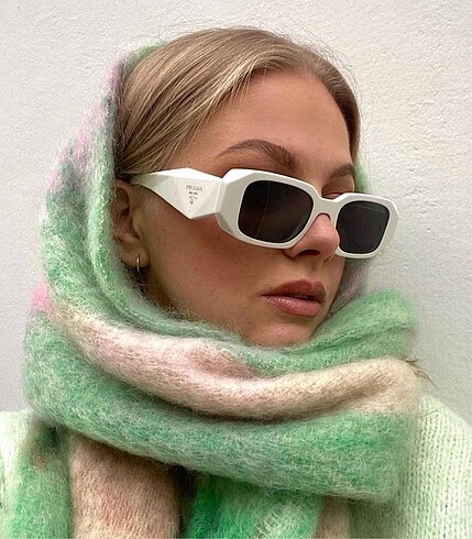 PRADA GÖZLÜK