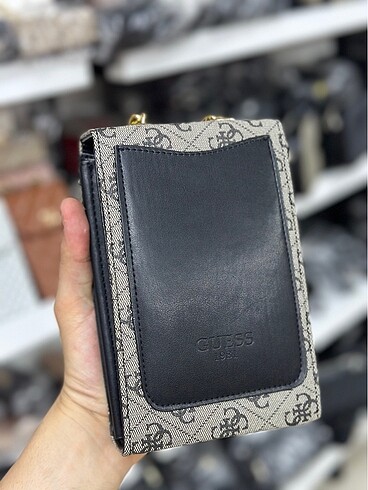  Beden GUESS TELEFONLUK