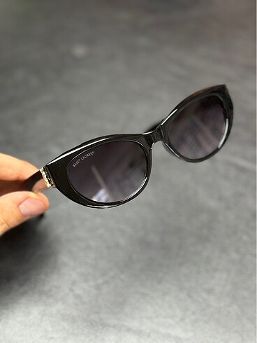 Yves Saint Laurent YSL GÖZLÜK