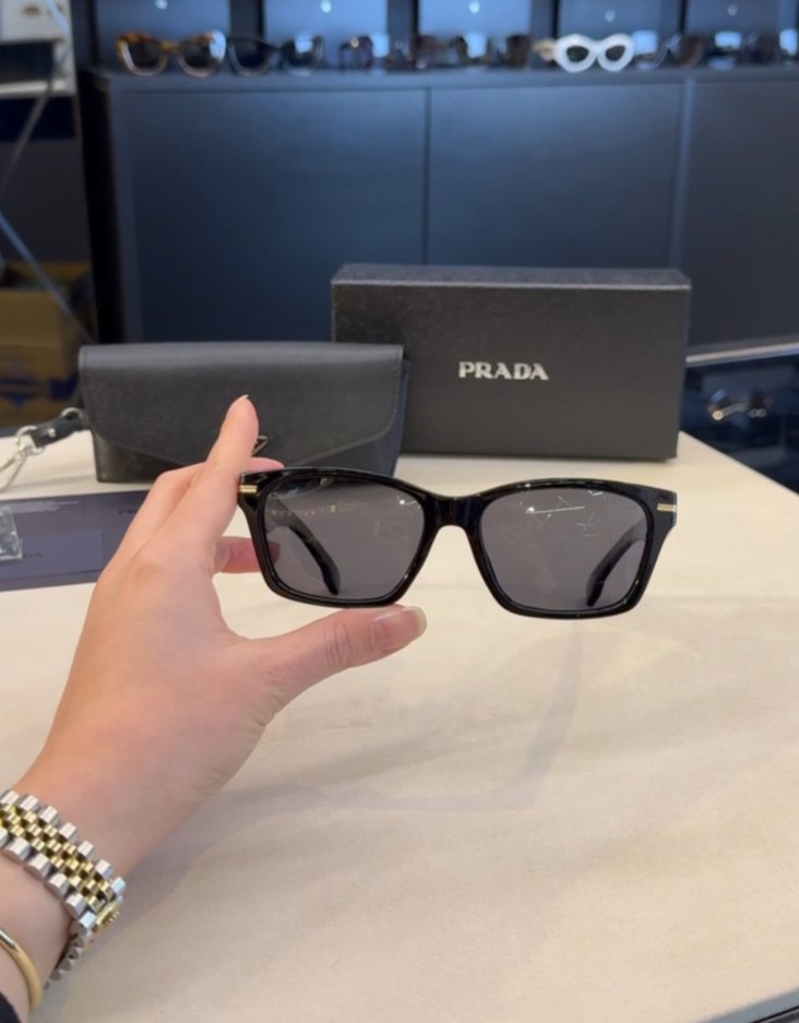 Prada Klasik Kahverengi Erkek Güneş Gözlüğü - Görsel 4