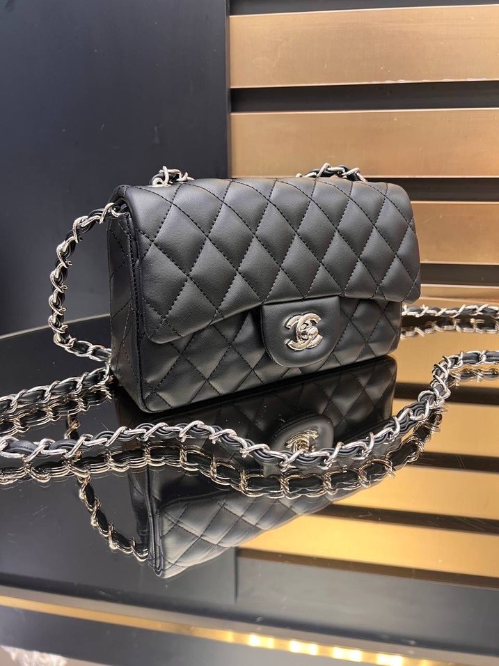 1.75 Chanel ithal Zincir Detaylı Siyah Deri Kadın Çanta - Görsel 3