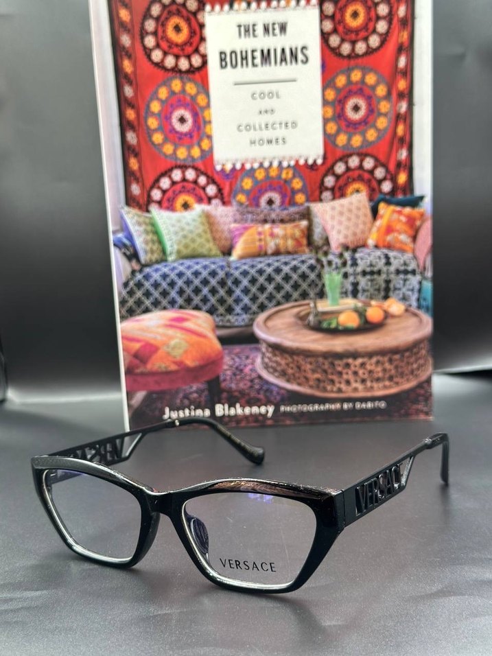 Şeffaf cam Modelleri  Kadın Gözlüğü - Görsel 3