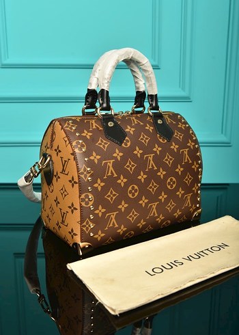 Lv Kahverengi Deri Zımbalı Fermuarlı Kadın Çanta - Görsel 4