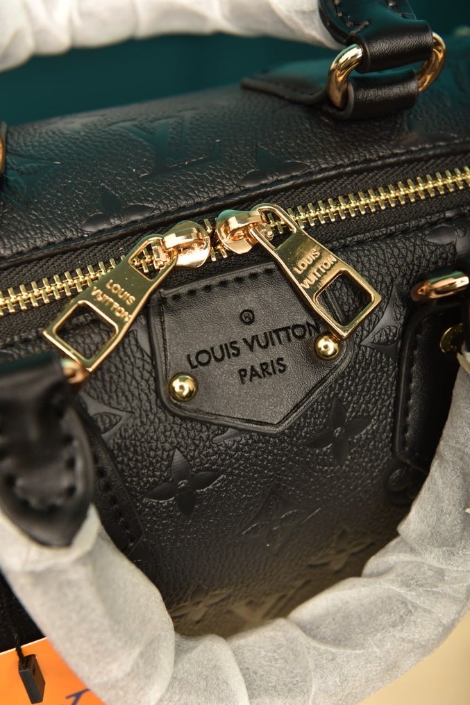 Lv Siyah Deri Kadın Omuz Çantası - Görsel 5