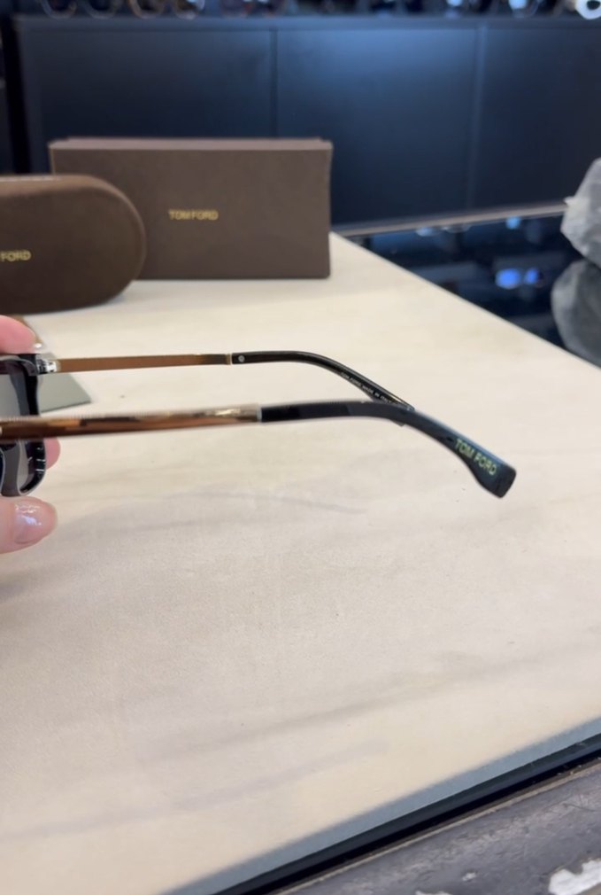 Tom Ford Siyah Parlak Kadın Güneş Gözlüğü - Görsel 4