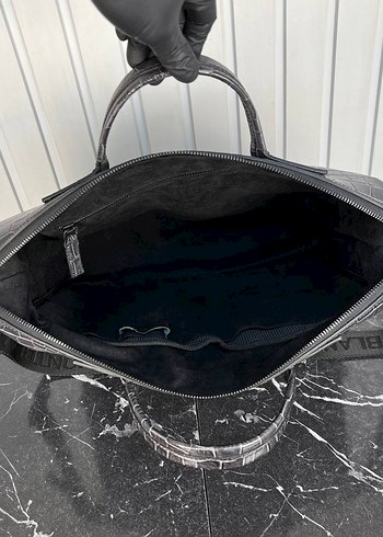 Montblanc Siyah Yılan Desenli Tokalı Evrak Çantası - Görsel 7