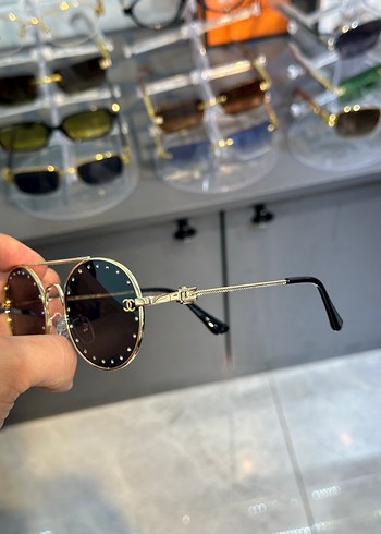 Chanel Taşlı Kadın Güneş Gözlüğü - Görsel 3