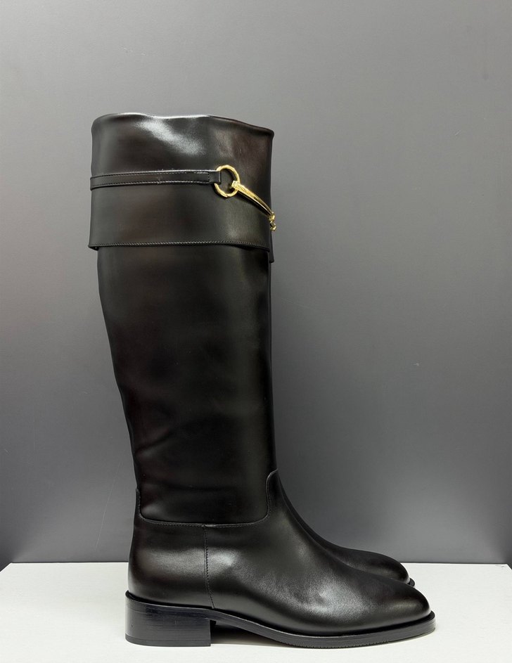 Gucci  Rahatlığın Simgesi: Siyah Deri Diz Altı Bot — görsel 3/11