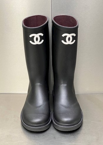 Chanel Siyah Orta Boy Yagmur Cizmesi