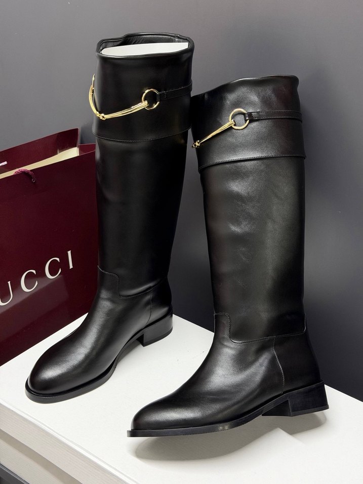 Gucci Şıklığın ve Rahatlığın Buluştuğu Siyah Diz Altı Çizme — görsel 9/11