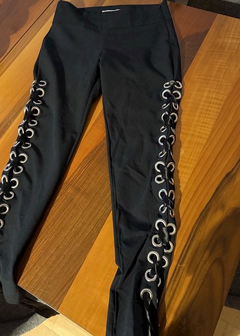 Nakışlı pantolon