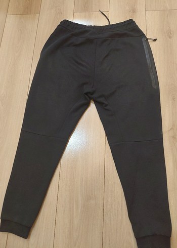 Nike Siyah tech fleece eşofman altı - Görsel 4
