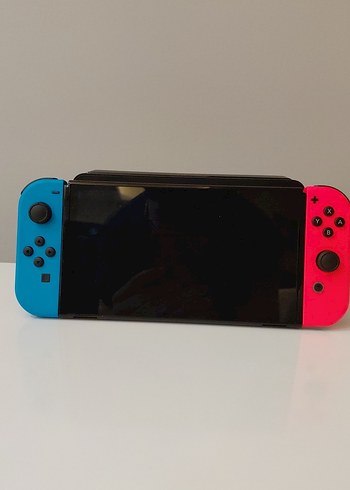 Nintendo Switch Oled Konsol kırmızı mavi - Görsel 3