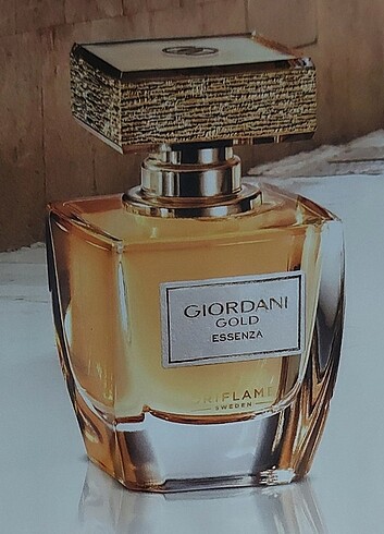 Oriflame Giordani Gold Essenza EDP