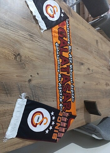 Yeni Sezon Galatasaray Atkı 