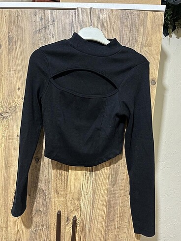 fitilli göğüs dekolteli crop