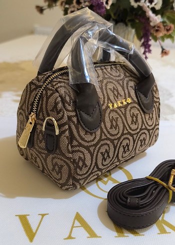  Beden Vakko Kahverengi kumaş Çanta 10x15 mini-3 kademeli aski