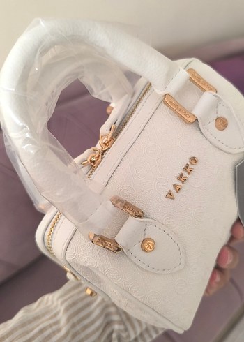 Vakko Gold defolu Beyaz Deri Çanta 10x13x17 cm-3 kademeli aski - Görsel 12