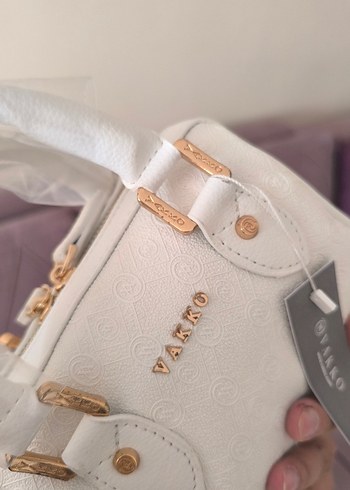 Vakko Gold defolu Beyaz Deri Çanta 10x13x17 cm-3 kademeli aski - Görsel 10