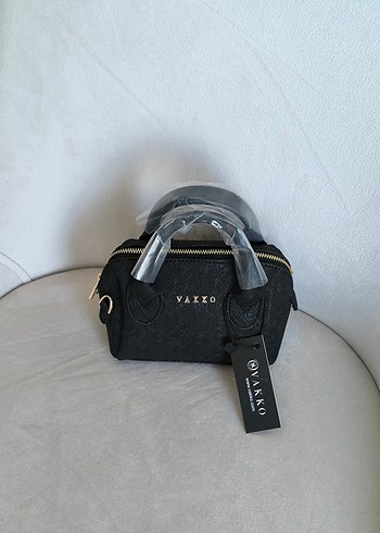 Vakko Siyah Deri Kadın Çanta 10x15 mini-3 kademeli aski - Görsel 3