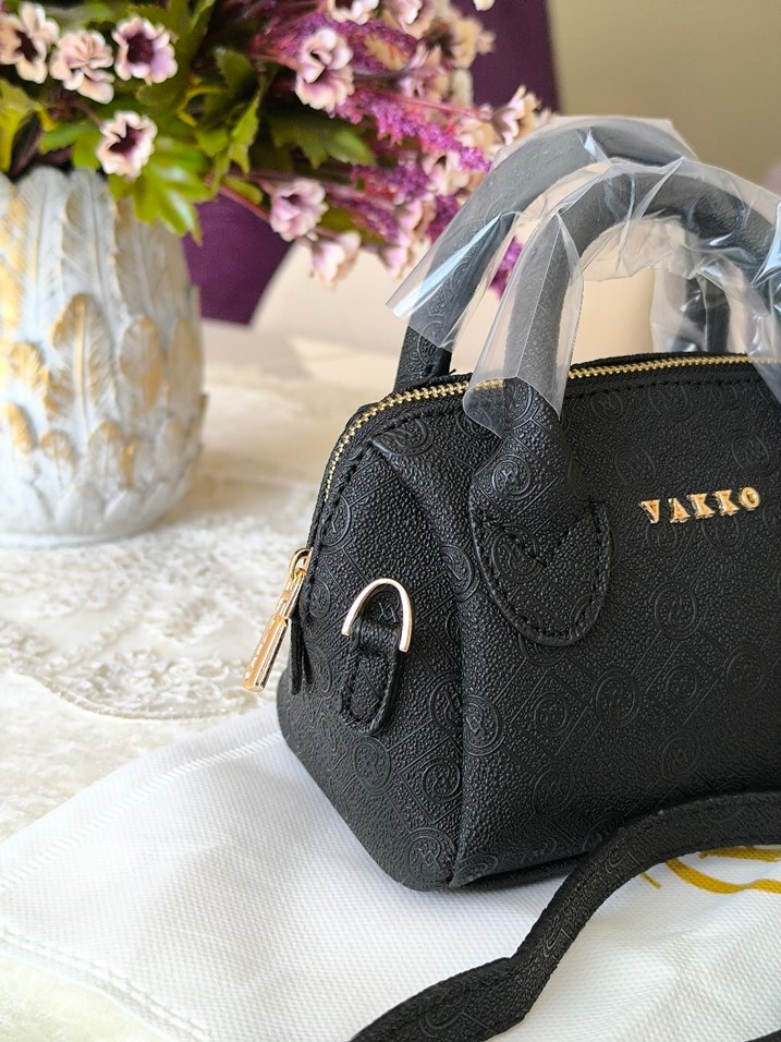 Vakko Siyah Deri Kadın Çanta 10x15 mini-3 kademeli aski - Görsel 4