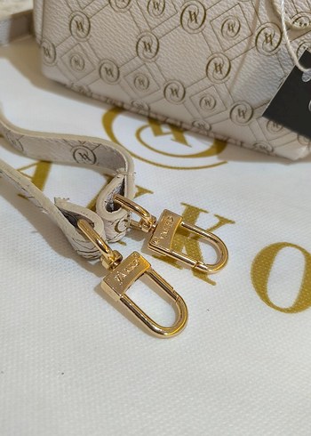 Vakko Gold Beyaz Çanta 10x15 mini-3 kademeli aski - Görsel 3