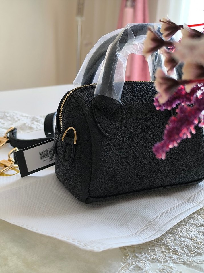 Vakko Siyah Deri Kadın Çanta 10x15 mini-3 kademeli aski - Görsel 5