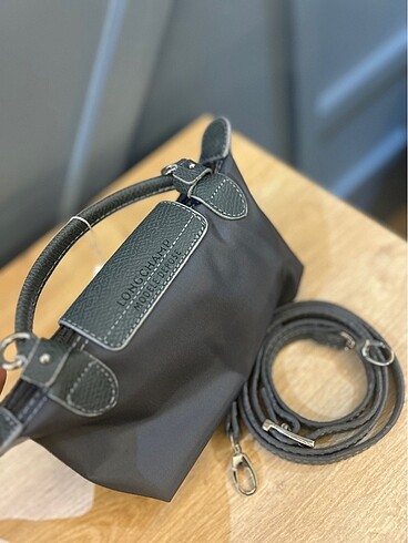 Longchamp Longchamp