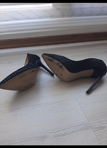 Siyah stiletto