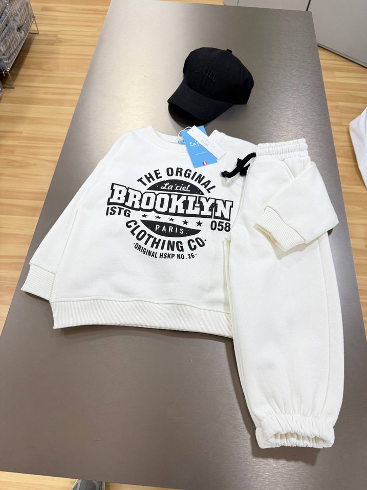 Beyaz Baskılı Kız Eşofman Takımı 2'li - Görsel 4